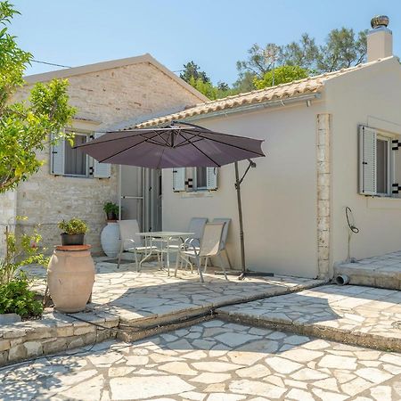 Emilios Stone House Villa Gaios Exterior foto